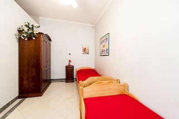 Imagen de la habitación del Viviendas Turísticas Vacacionales Mons Aureus Resort. Foto 3