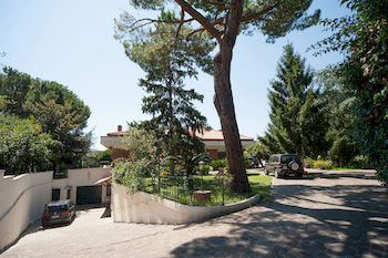 Imagen de los exteriores del Viviendas Turísticas Vacacionales Mons Aureus Resort. Foto 11