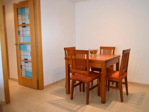 Imagen de la habitación del Viviendas Turísticas Vacacionales Oropesa Ciudad de Vacaciones 3000. Foto 3