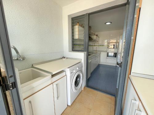 Imagen de la habitación del Viviendas Turísticas Vacacionales Oropesa Ciudad de Vacaciones 3000. Foto 17