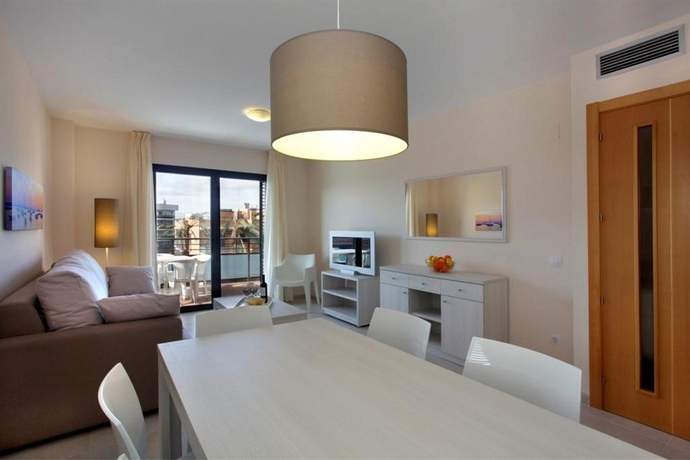 Imagen de los interiores del Viviendas Turísticas Vacacionales Pierre and Vacances Salou. Foto 8