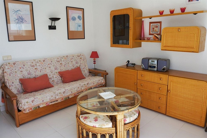 Imagen de los interiores del Viviendas Turísticas Vacacionales Poblado Marinero 3000. Foto 14