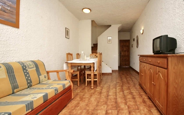 Imagen de la habitación del Viviendas Turísticas Vacacionales Rentalmar El Pinar Adosados. Foto 5