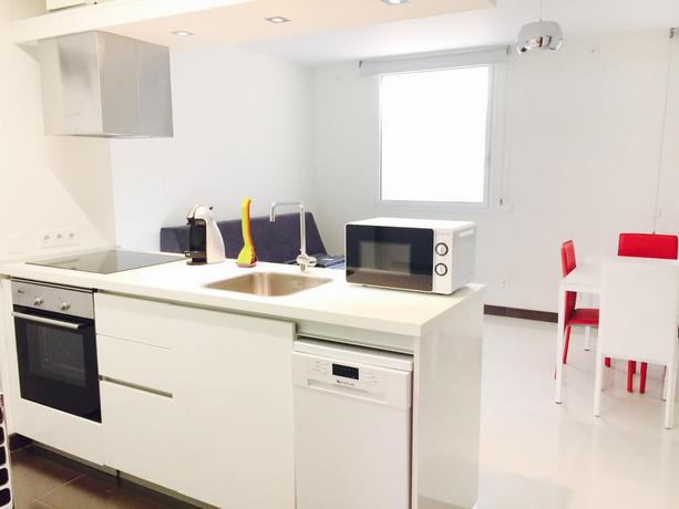 Imagen de la habitación del Viviendas Turísticas Vacacionales Roisa Suites. Foto 6