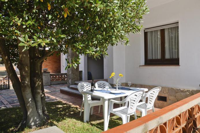 Imagen general del Viviendas Turísticas Vacacionales Rv Hotels Apartamentos Villas Piscis. Foto 2