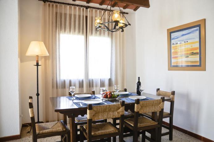 Imagen general del Viviendas Turísticas Vacacionales Rv Hotels Apartamentos Villas Piscis. Foto 4