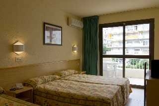 Imagen de la habitación del Viviendas Turísticas Vacacionales San Francisco, La Pineda. Foto 2