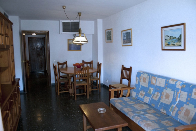 Imagen de los interiores del Viviendas Turísticas Vacacionales Sol de España. Foto 11