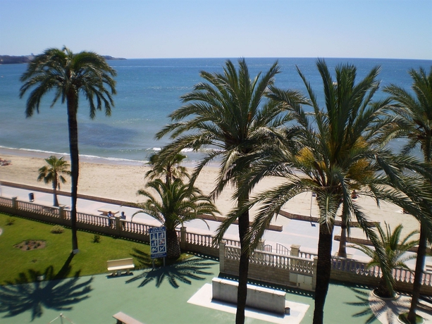 Imagen de los exteriores del Viviendas Turísticas Vacacionales Sol de España. Foto 8