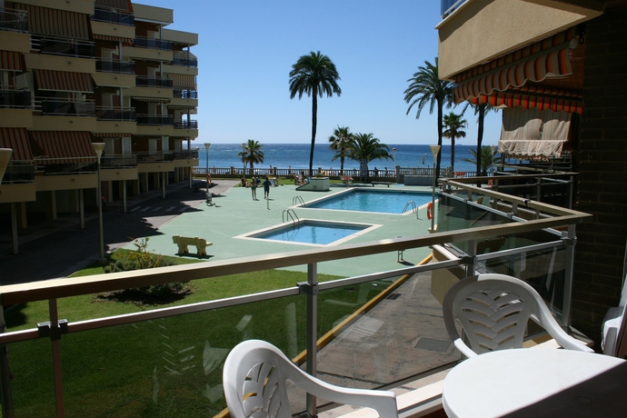 Imagen de la habitación del Viviendas Turísticas Vacacionales Sol de España. Foto 5