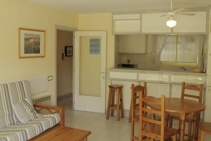 Imagen de la habitación del Viviendas Turísticas Vacacionales Somni Cambrils. Foto 5