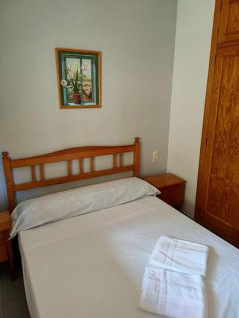 Imagen de la habitación del Viviendas Turísticas Vacacionales Tamaris Playa Solo Familias Serviplaya. Foto 18