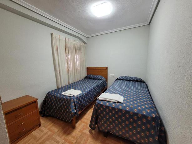 Imagen de la habitación del Viviendas Turísticas Vacacionales Veracruz, Benidorm - Playa Levante. Foto 6