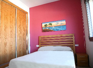 Imagen de la habitación del Viviendas Turísticas Vacacionales Via Augusta, Creixell. Foto 4