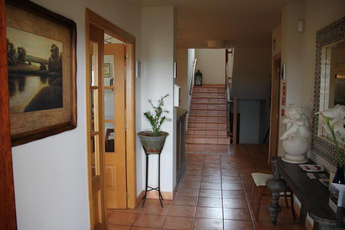 Imagen de los interiores del Viviendas Turísticas Vacacionales Villa Mencia. Foto 9