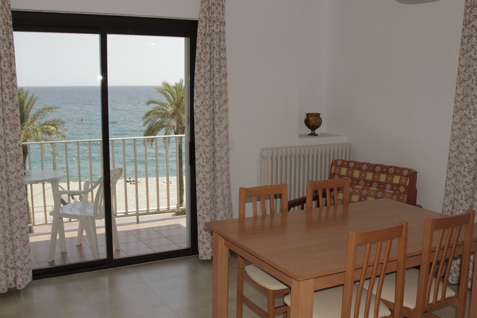 Imagen de la habitación del Viviendas Turísticas Vacacionales Zodiac, Lloret de Mar. Foto 3