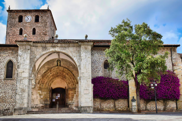 Imagen de Basílica de Santa María del Conceyu