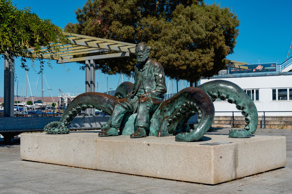 Imagen de Estatua de Julio Verne