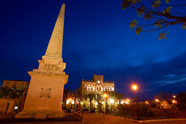 Imagen de Obelisco des Born