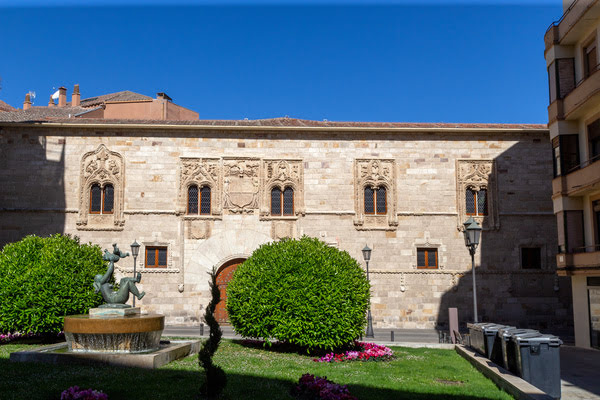 Imagen de Palacio de Los Momos