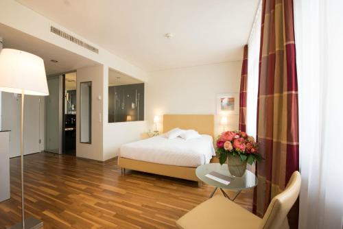 Habitación Individual Superior del hotel Glockenhof Zürich. Foto 3