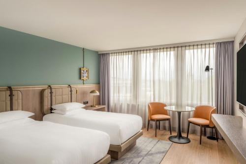 Habitación Superior con 2 camas individuales - Edificio principal del hotel Zurich Marriott