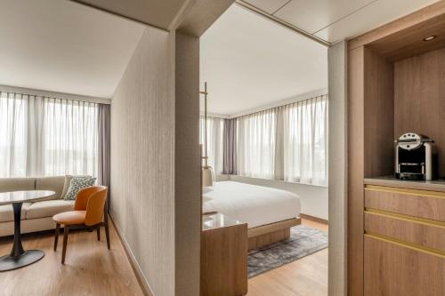 Junior Club Suite - M Club lounge Access del hotel Zurich Marriott. Foto 2