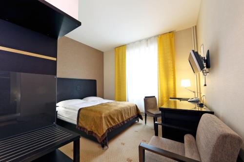 Habitación Doble Confort del hotel St Gotthard. Foto 8