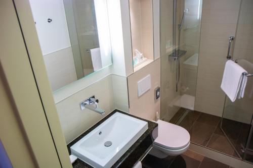 Habitación Doble Confort del hotel St Gotthard. Foto 10
