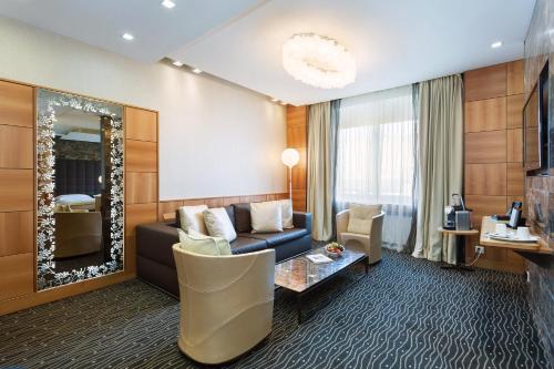 Suite Junior del hotel St Gotthard. Foto 2