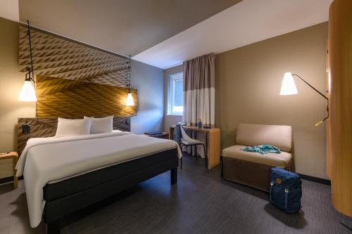 Habitación Familiar del hotel Ibis Zurich City West. Foto 10