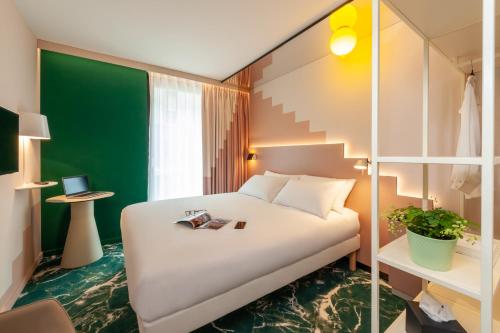 Habitación Doble Estándar del hotel Ibis Styles Zurich City Center. Foto 7