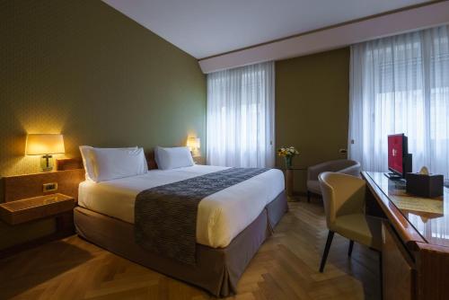 Habitación Triple del hotel Exe Majestic. Foto 3