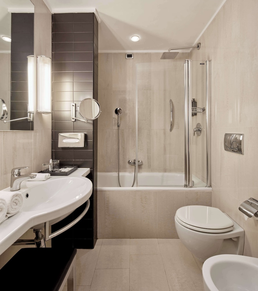 Habitación Deluxe, 1 cama de matrimonio del hotel Palazzo Caracciolo Naples. Foto 6