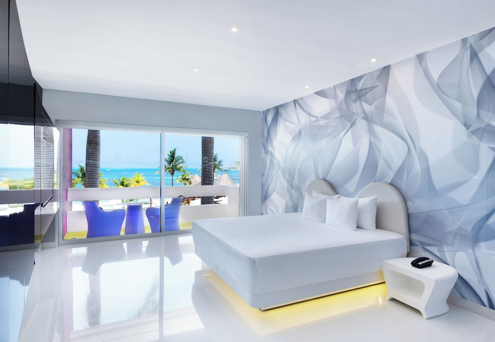 Trendy Ocean View Playful Experience del hotel Temptation Cancun Resort - All Inclusive- Adults Only. Foto 5