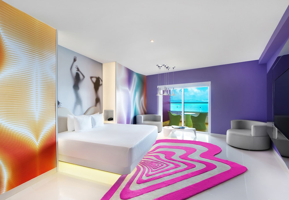 Lush Tower Oceanfront Suite del hotel Temptation Cancun Resort - All Inclusive- Adults Only. Foto 5