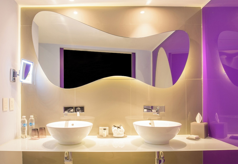 Lush Tower Oceanfront Suite del hotel Temptation Cancun Resort - All Inclusive- Adults Only. Foto 6