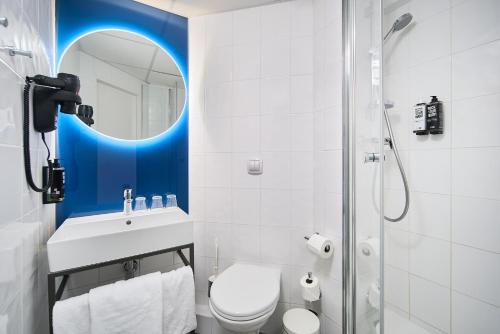 Habitación Executive - 1 cama doble y 1 sofá cama individual del hotel Ibis Praha Wenceslas Square. Foto 5