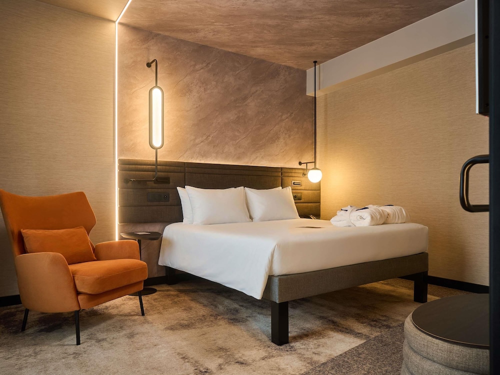 Habitación ejecutiva, 1 cama doble, balcón del hotel Novotel Praha Wenceslas Square