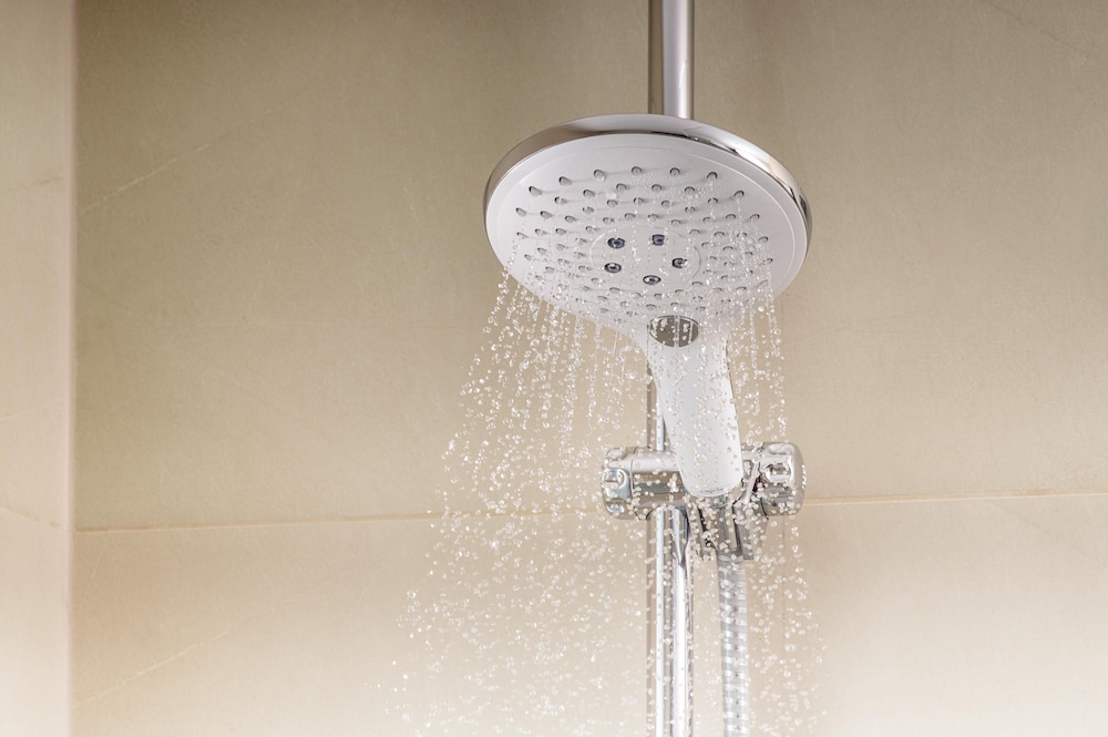 Habitación individual superior, 1 cama individual del hotel Nh Collection Berlin Mitte Am Checkpoint Charlie. Foto 7