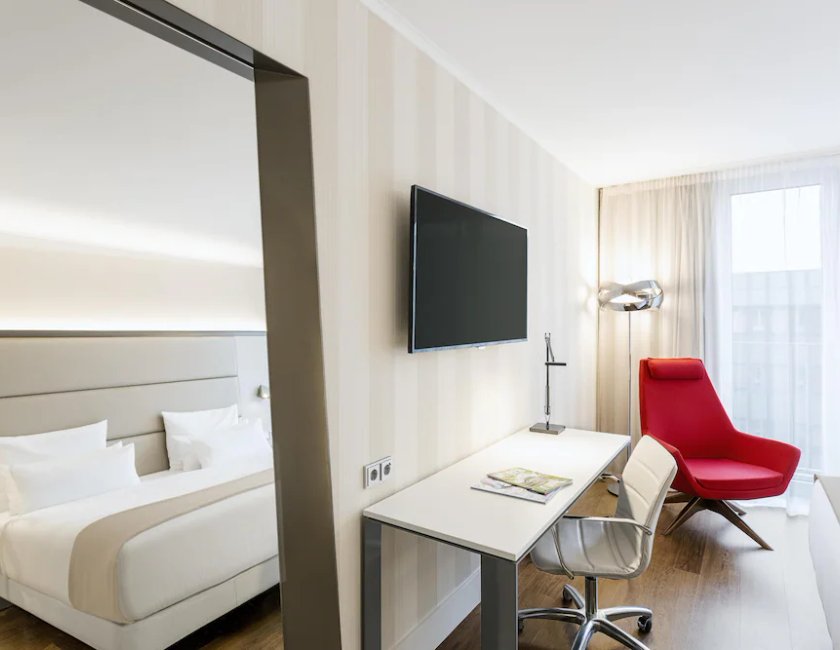 Habitación Premium, terraza del hotel Nh Collection Berlin Mitte Am Checkpoint Charlie. Foto 4