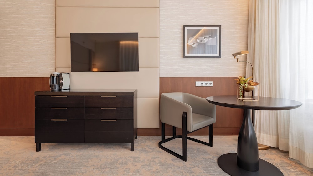Habitación Premium, 1 cama de matrimonio grande del hotel Intercontinental Berlin, An Ihg. Foto 12