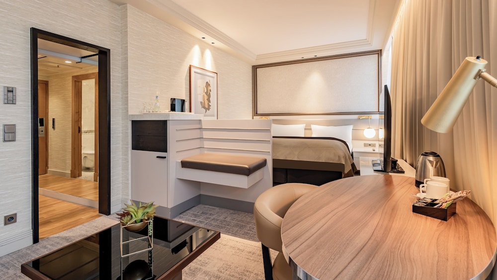 Habitación Premium, 1 cama de matrimonio grande del hotel Intercontinental Berlin, An Ihg. Foto 17