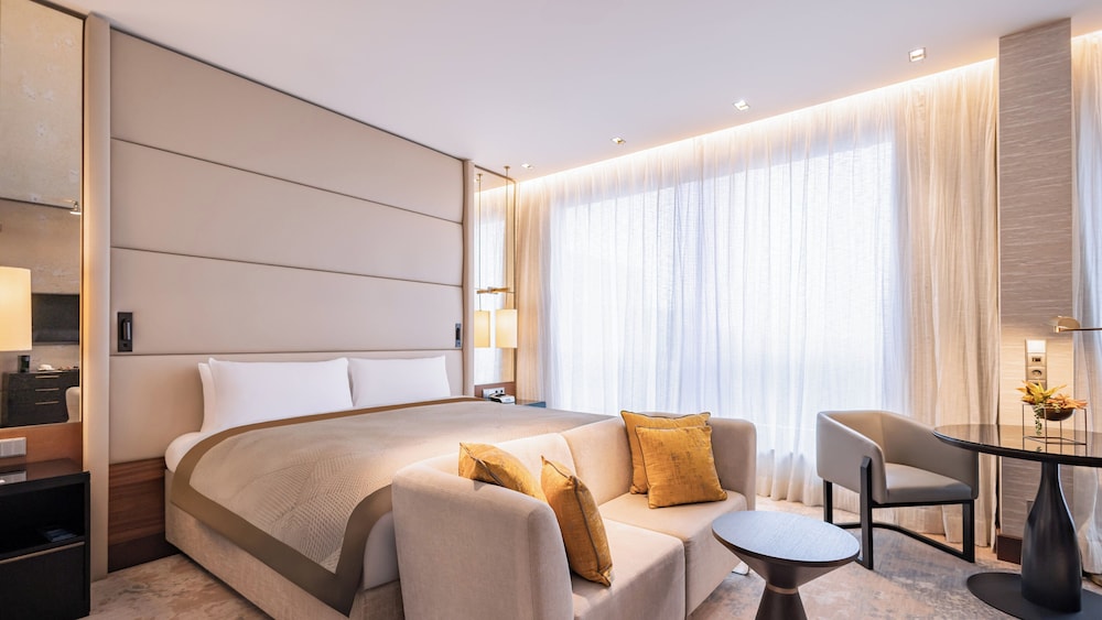 Habitación Club, 1 cama de matrimonio grande, Acceso al salón del club del hotel Intercontinental Berlin, An Ihg. Foto 6