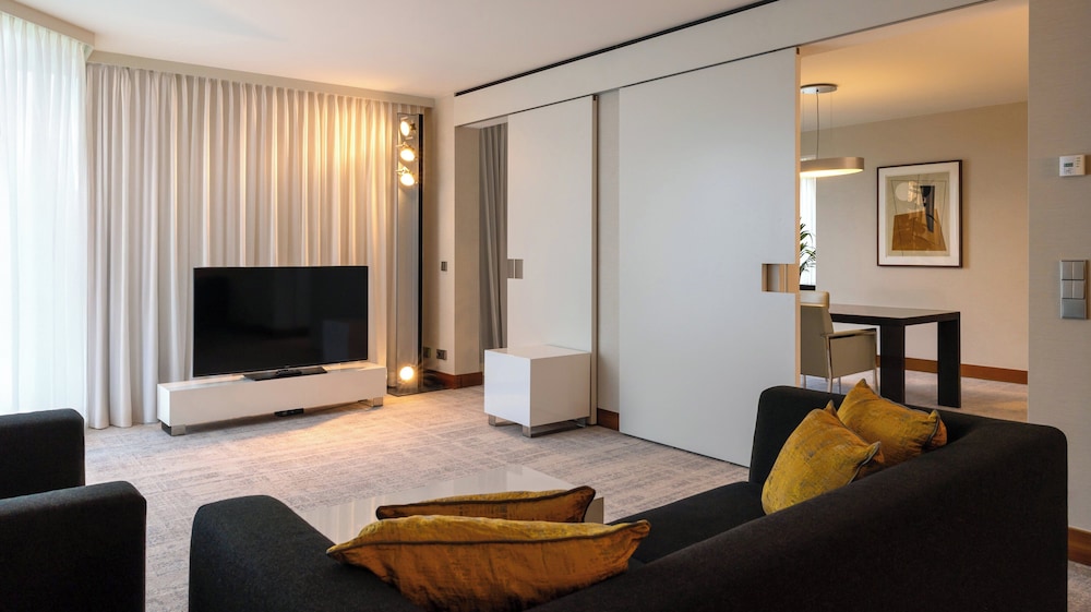 Suite Signature, 1 cama de matrimonio grande del hotel Intercontinental Berlin, An Ihg