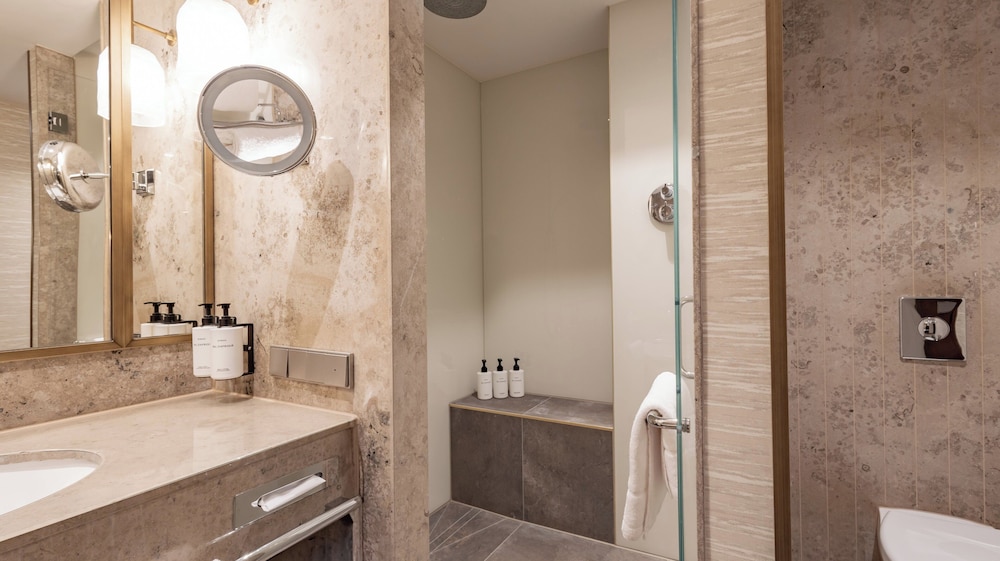 Habitación clásica, 2 camas individuales, Acceso al salón del club del hotel Intercontinental Berlin, An Ihg
