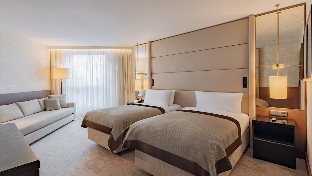 Habitación clásica, 2 camas individuales, Acceso al salón del club del hotel Intercontinental Berlin, An Ihg. Foto 3