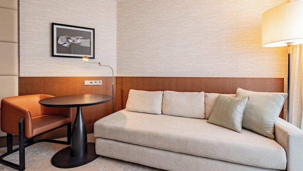 Habitación clásica, 2 camas individuales, Acceso al salón del club del hotel Intercontinental Berlin, An Ihg. Foto 6