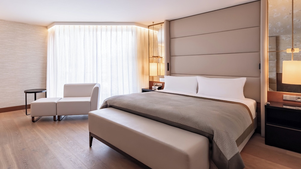 Habitación Premium, 1 cama de matrimonio grande del hotel Intercontinental Berlin, An Ihg. Foto 3