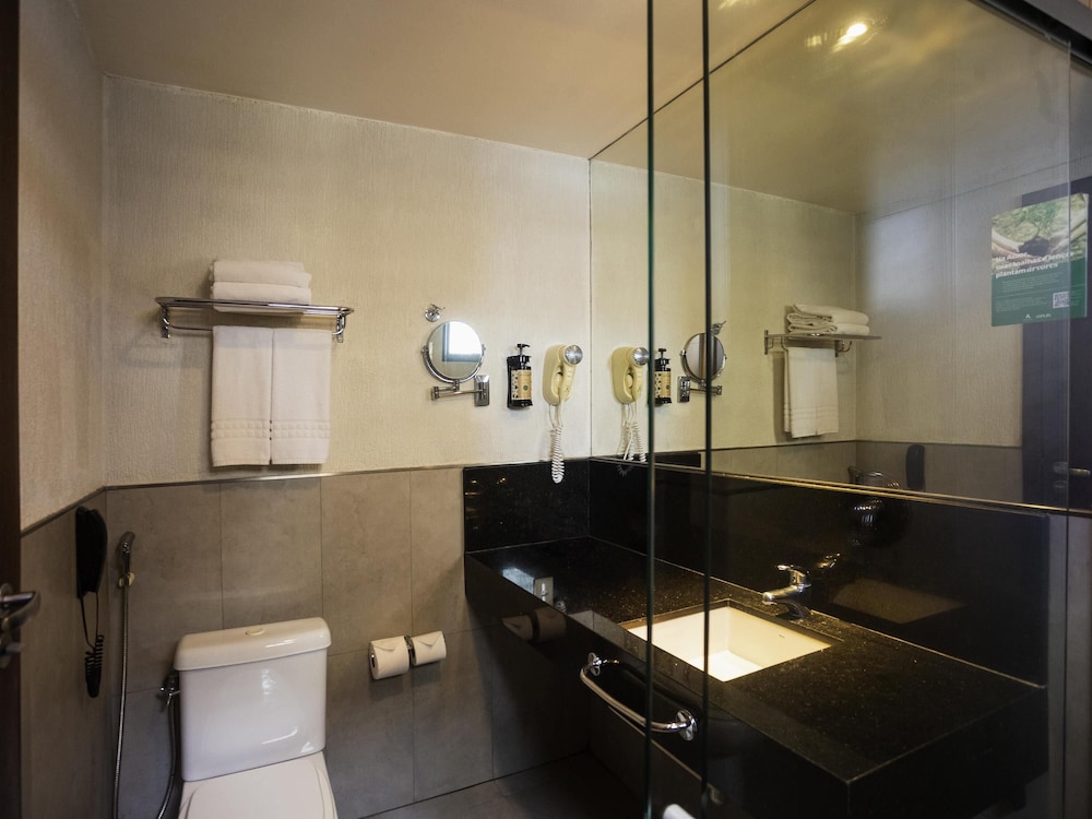 Apartamento Standard con 1 cama Queen Size del hotel Mercure Belém Boulevard. Foto 1